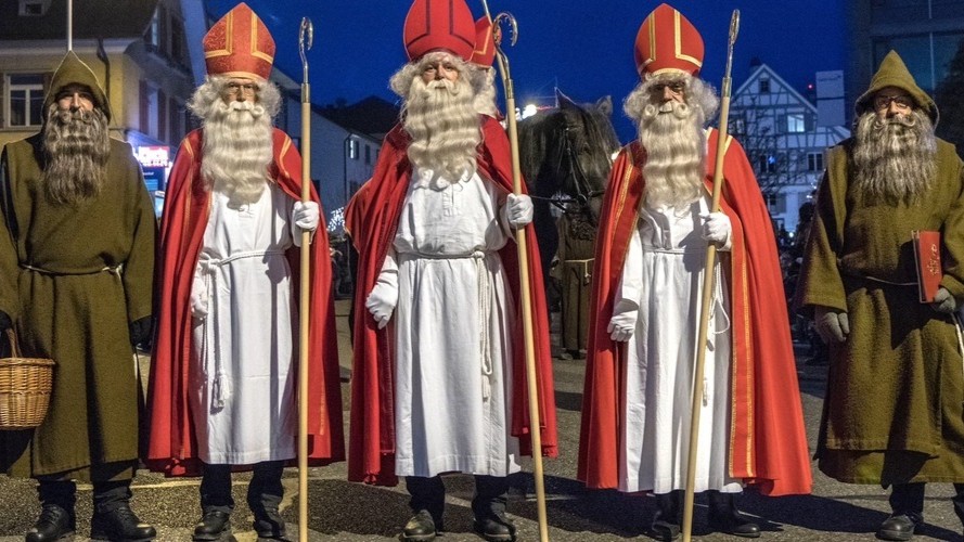 Bald sind Samichlaus und Schmutzli wieder in Bülach unterwegs.