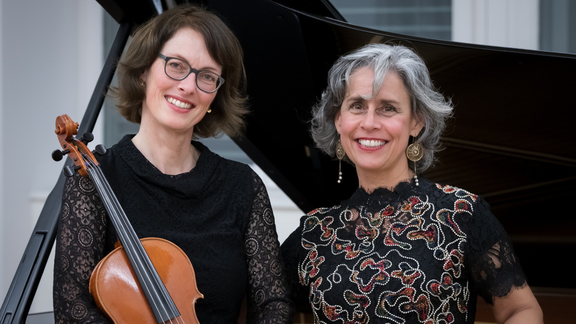 Ursula Sarnthein, Viola  Marian Rosenfeld, Klavier