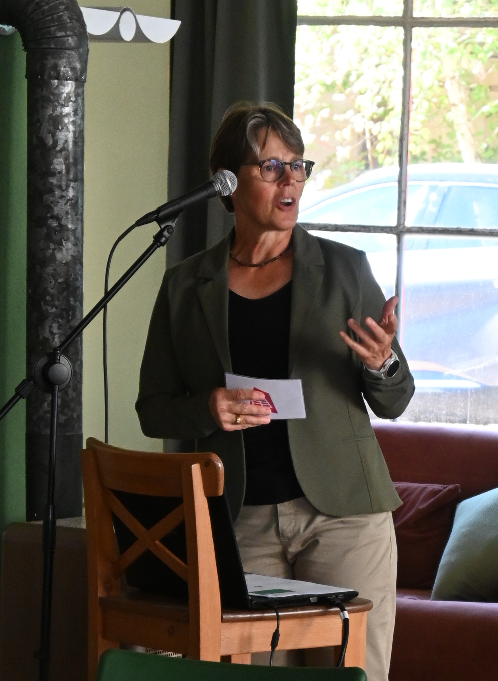 Stadträtin Frauke Böni freut sich, dass die Lernstube gestartet ist.