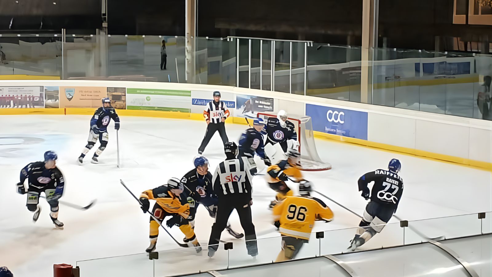 Derby in der Hirslen: Unterländer gegen Oberländer