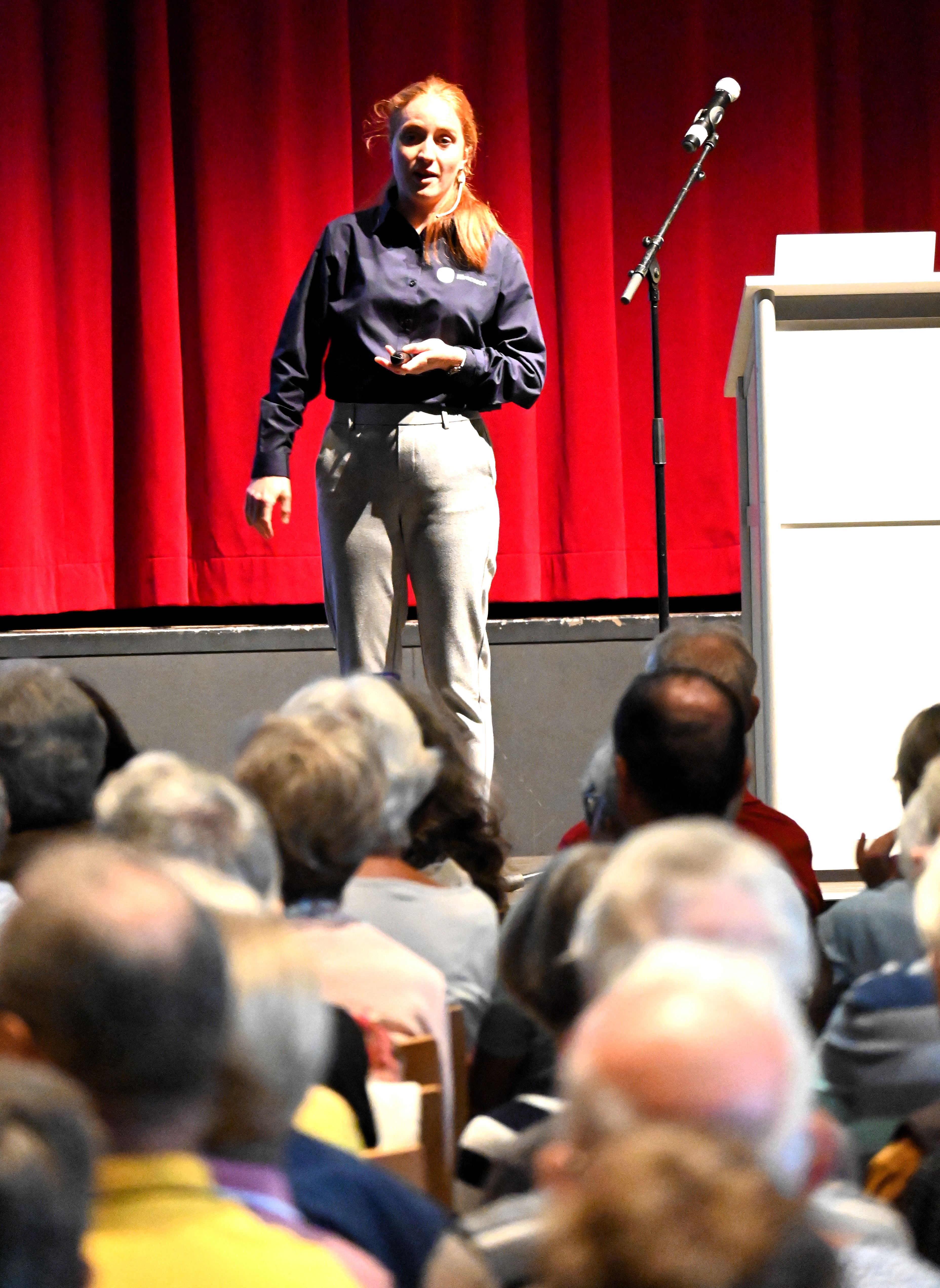 Rahel Wermelinger von Hirncoach regt an zum aktiven Mitdenken.