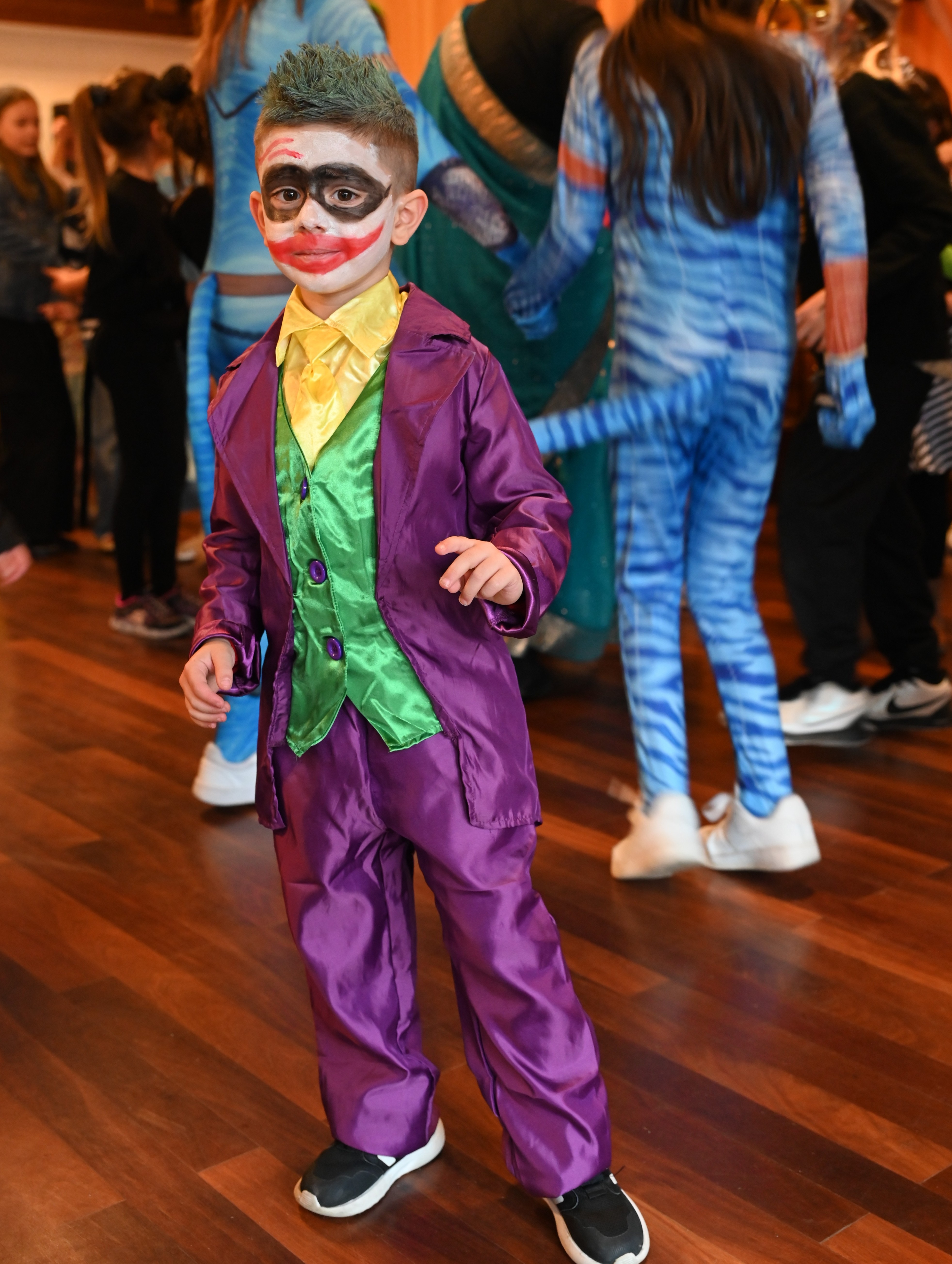 Klein, bunt, gefährlich: Der Joker, zu klein für Gotham, aber perfekt für die Fasnacht.